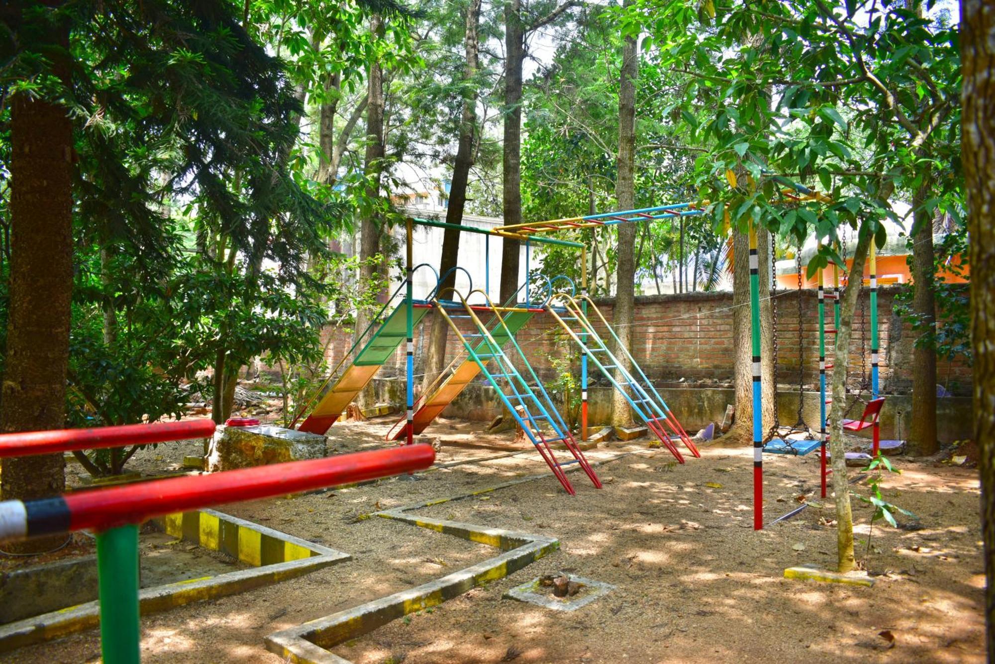 Jains Royal Palace Resorts Yelagiri Exteriér fotografie