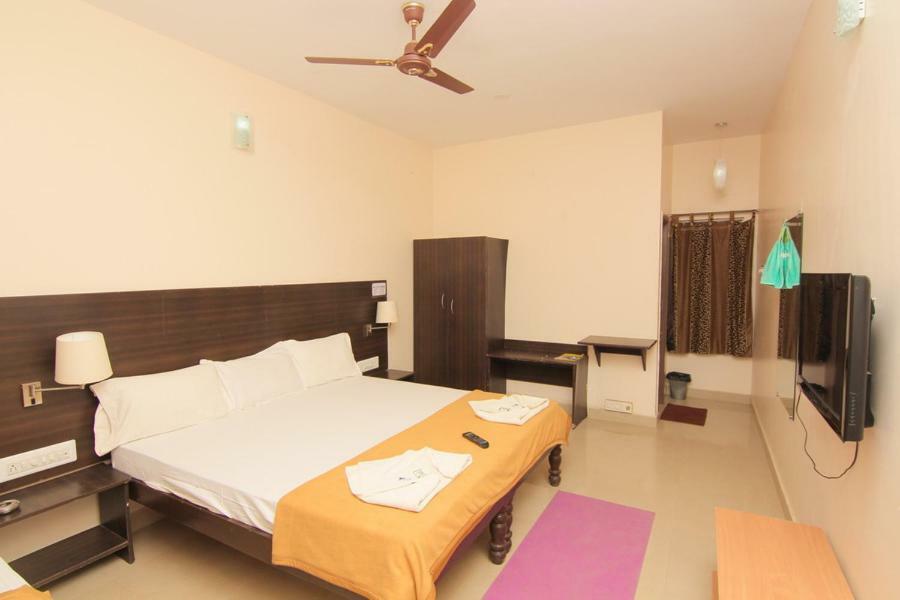 Jains Royal Palace Resorts Yelagiri Exteriér fotografie