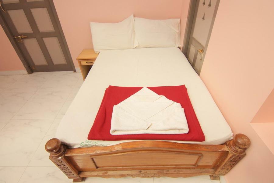 Jains Royal Palace Resorts Yelagiri Exteriér fotografie